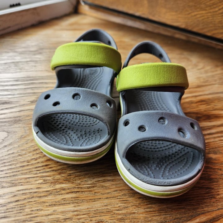 Crocs сандали размер С7