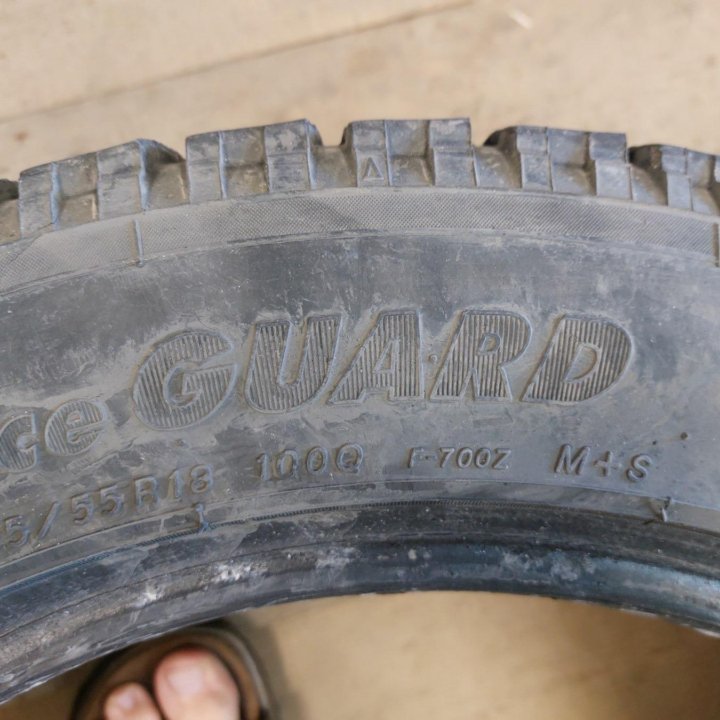 Шины Yokohama IceGuard Stud IG65 235/55 R18 104T