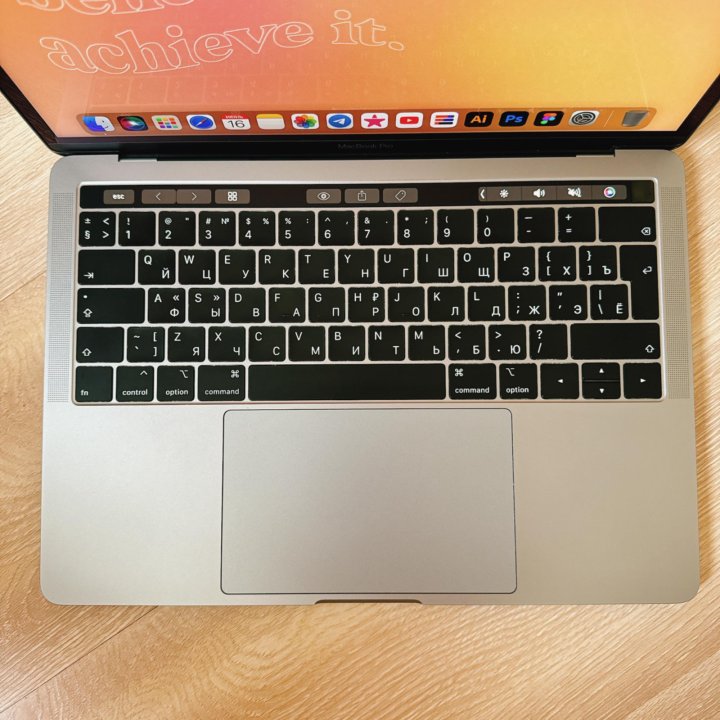 MacBook Pro 13 touch bar ростест