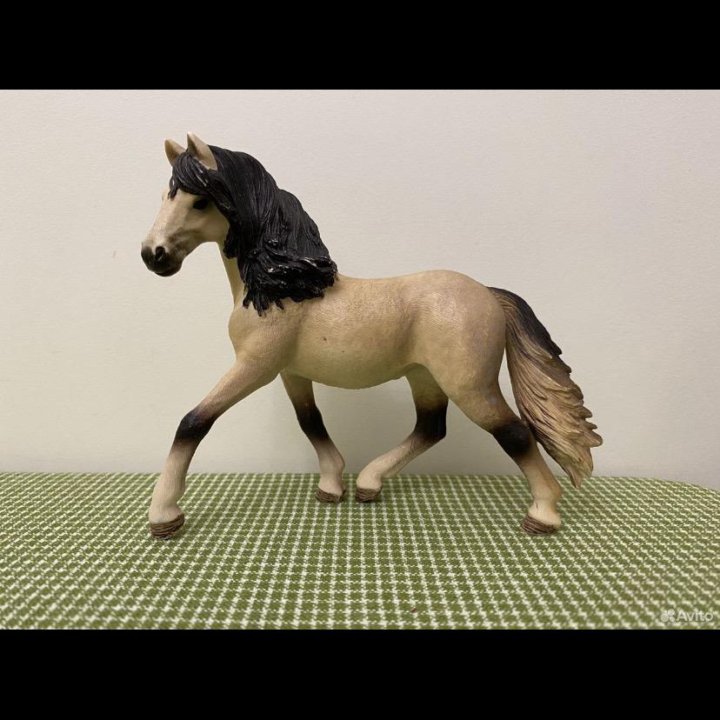 Лошади Schleich