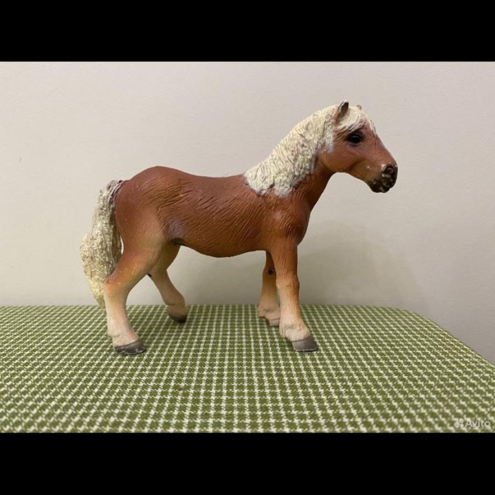 Лошади Schleich