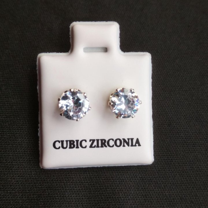 Серьги пусеты CUBIC ZIRCONIA новые