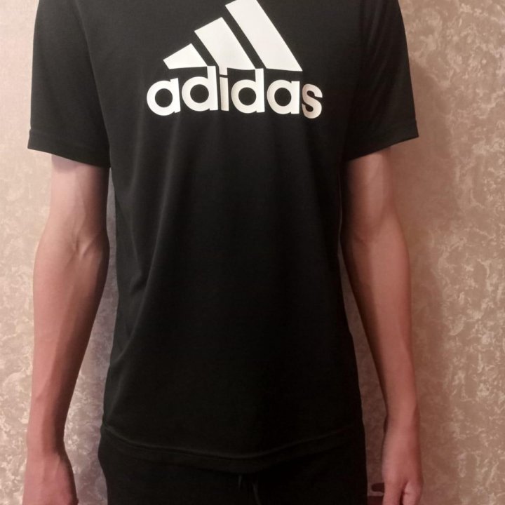 Футболка Adidas