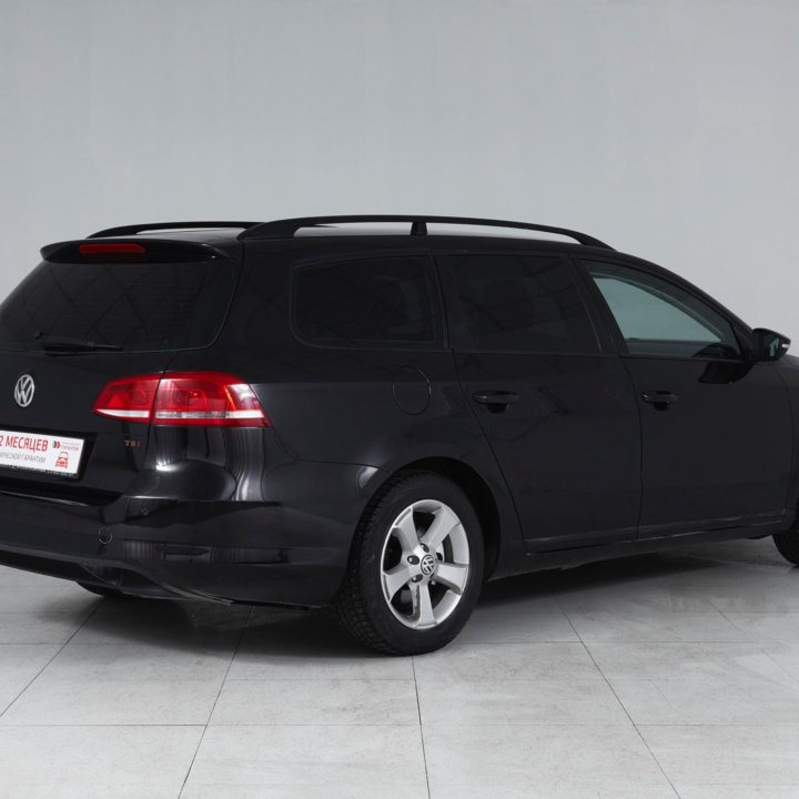 Volkswagen Passat, 2011