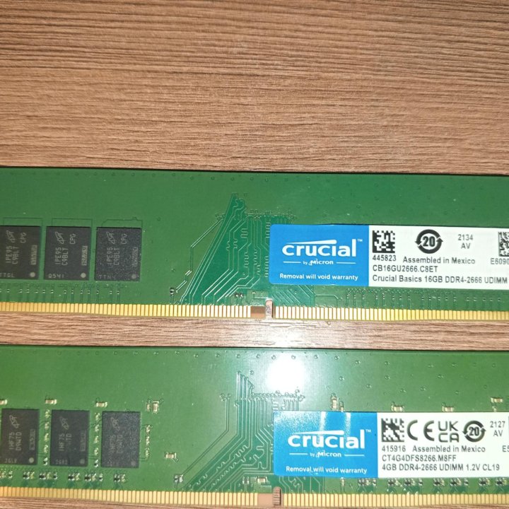 Оперативная память Crucial 16 и 4гб, ddr4, 2666МГц