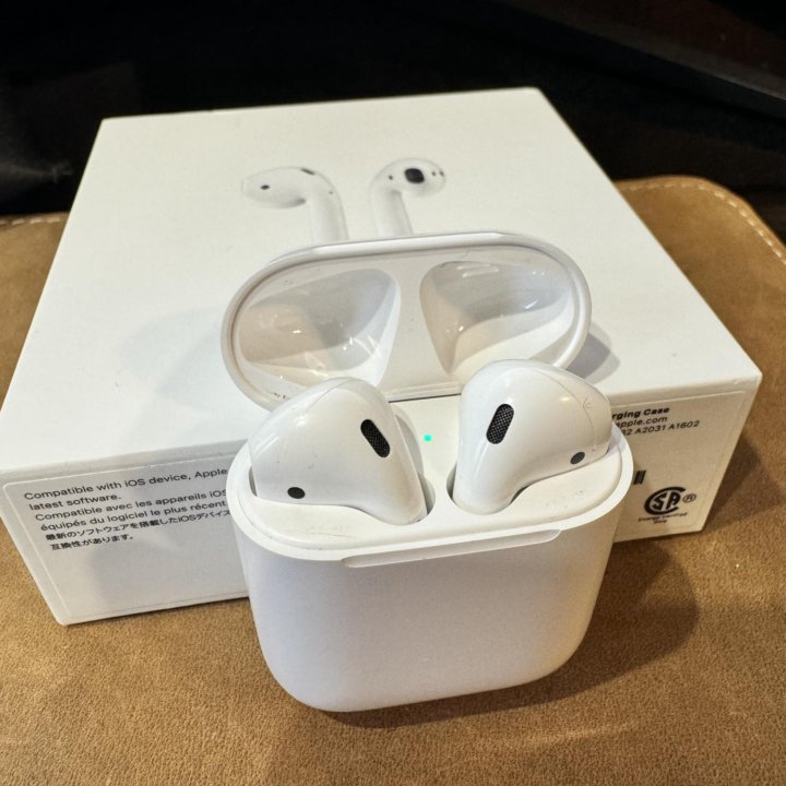 Apple airpods 2 original (не работает лев. ухо)