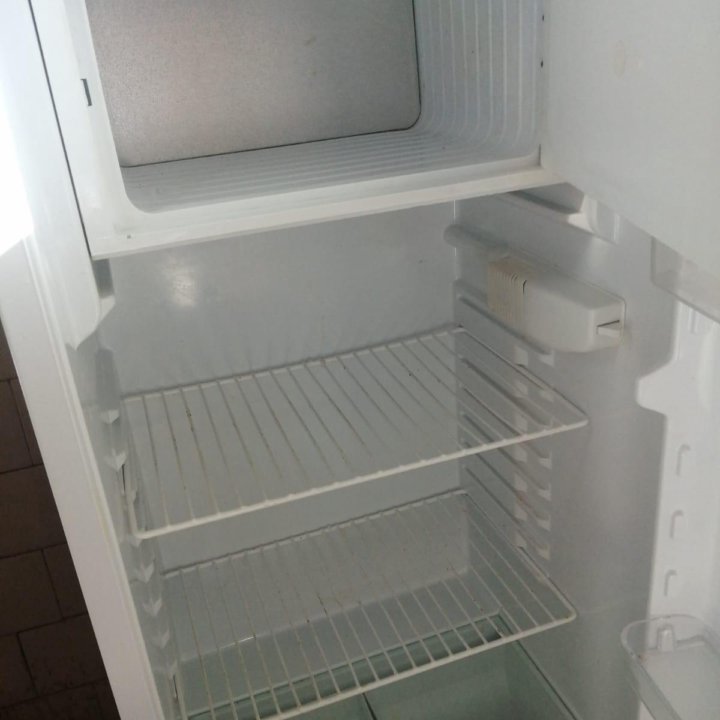 Продам холодильник Орск