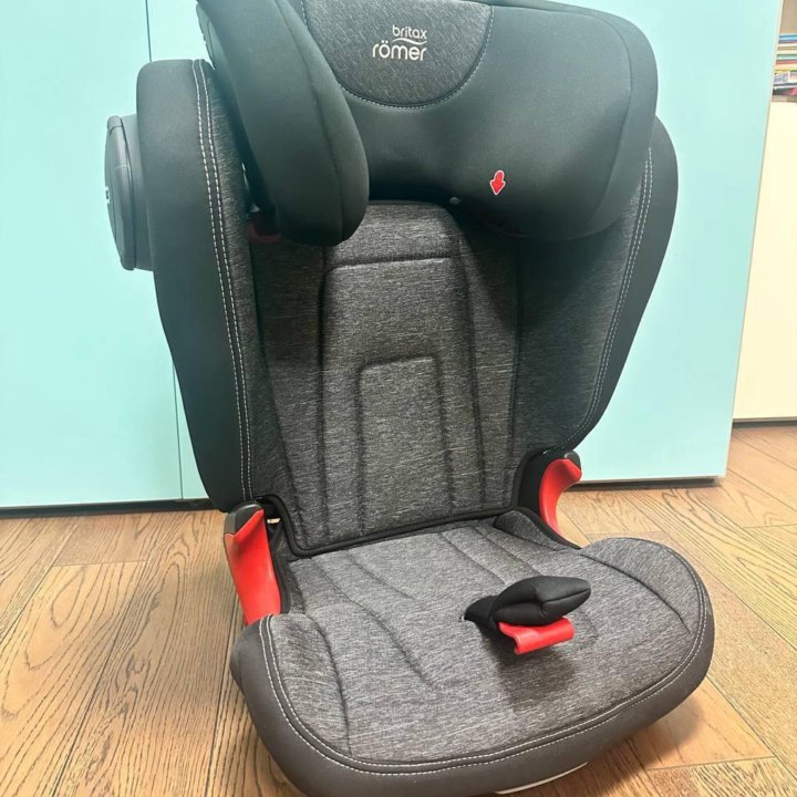 Детское автокресло Britax Romer Kidfix 2S