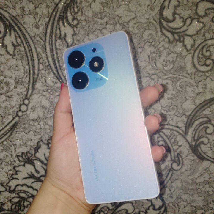 TECNO spark 10 pro