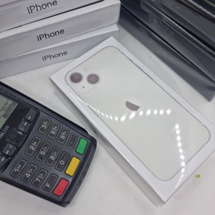 iPhone 13 128GB White Как новый