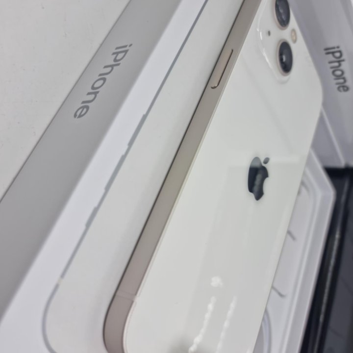 iPhone 13 128GB White Как новый