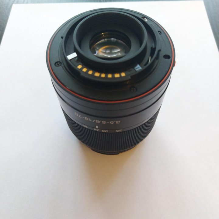 Sony A DT 3.5-5.6/18-70 MACRO