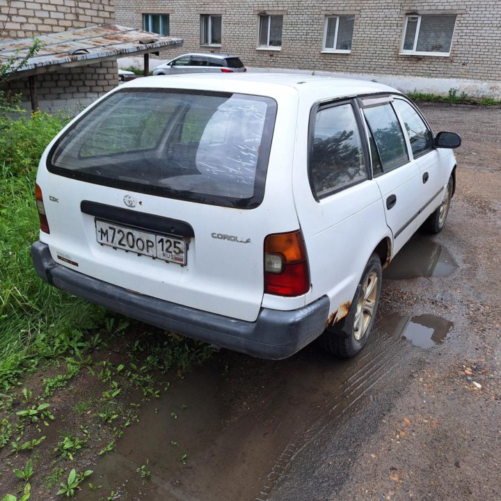 Toyota Corolla, 1993