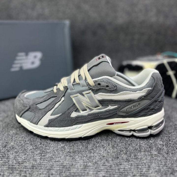 Кроссовки New Balance