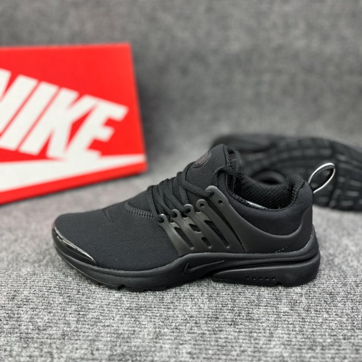 Кроссовки Nike Presto