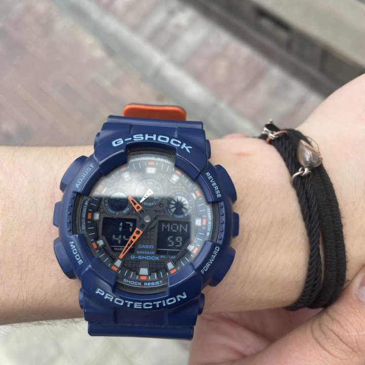 Часы g-shock