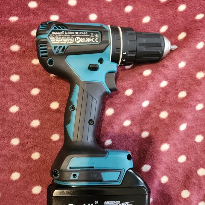 Аккумуляторная дрель шуруповерт makita 18v