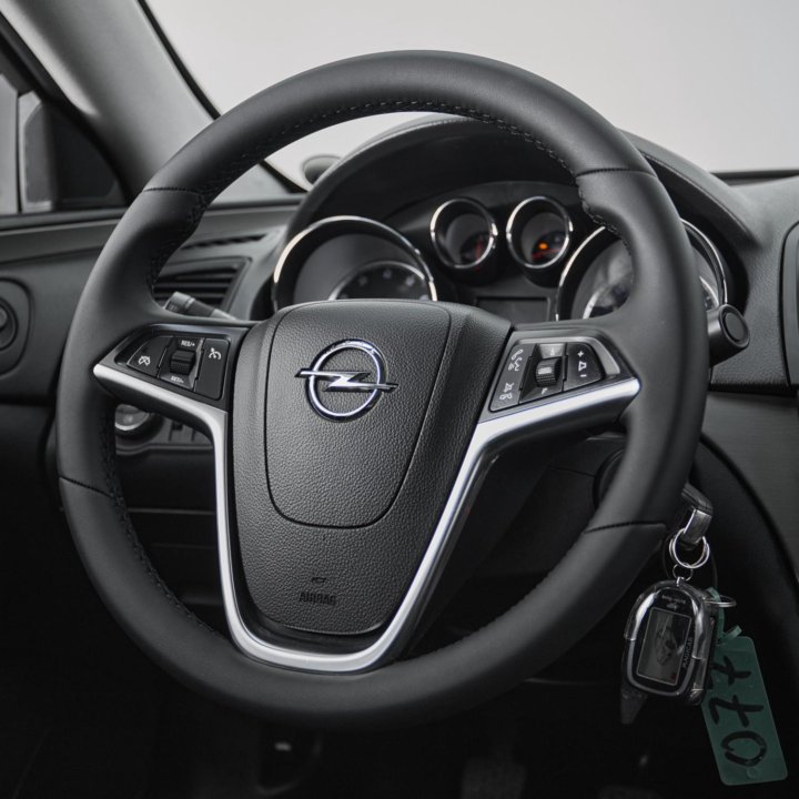 Opel Insignia, 2013