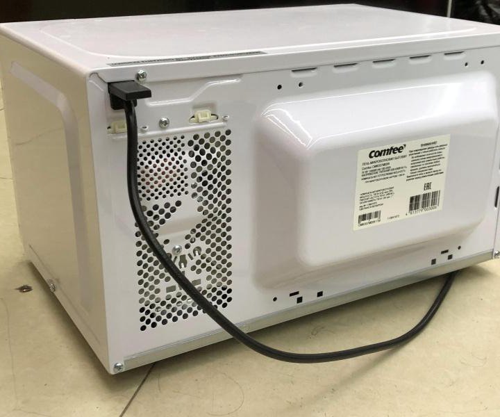 Микроволновая печь 700W Comfee -