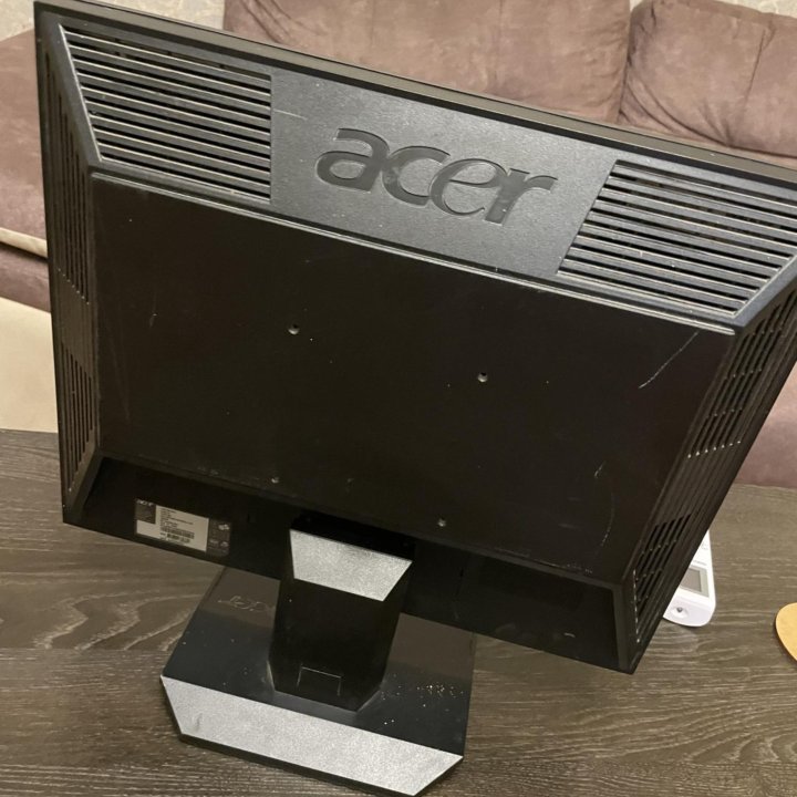 Монитор ACER V193