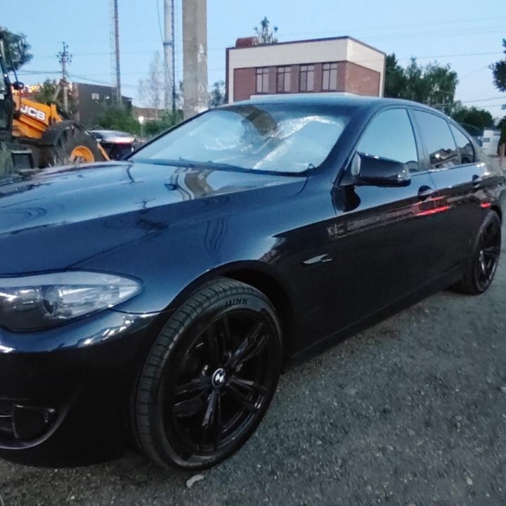 BMW 5 серия, 2010