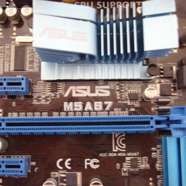 Мат. плата asus M5A87+Проц. AMD Phenom ll x6 1055t