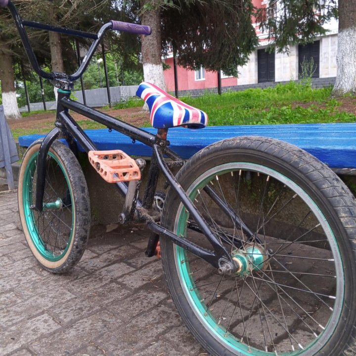 Трюковой велосипед bmx