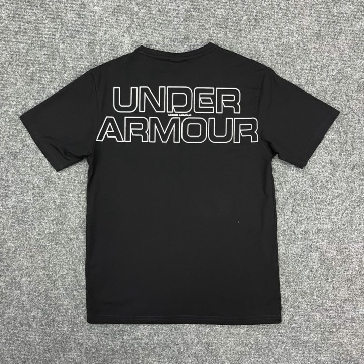 Футболка Under Armour