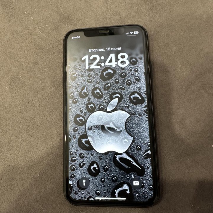 iPhone 11