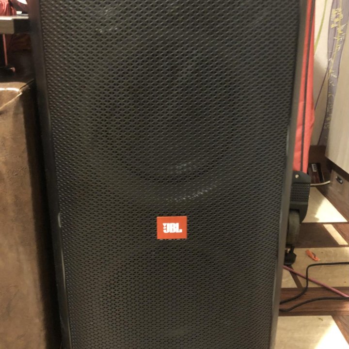 Колонка jbl