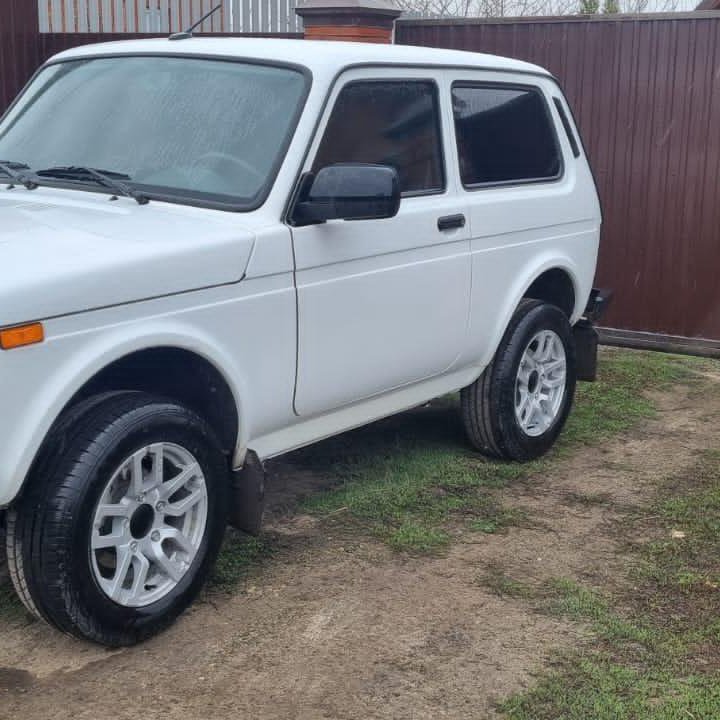 ВАЗ (Lada) Niva (4x4/Legend), 2023