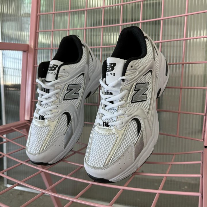 Кроссовки Мужские new balance 530