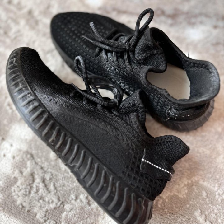 Кроссовки женские Yeezy 350