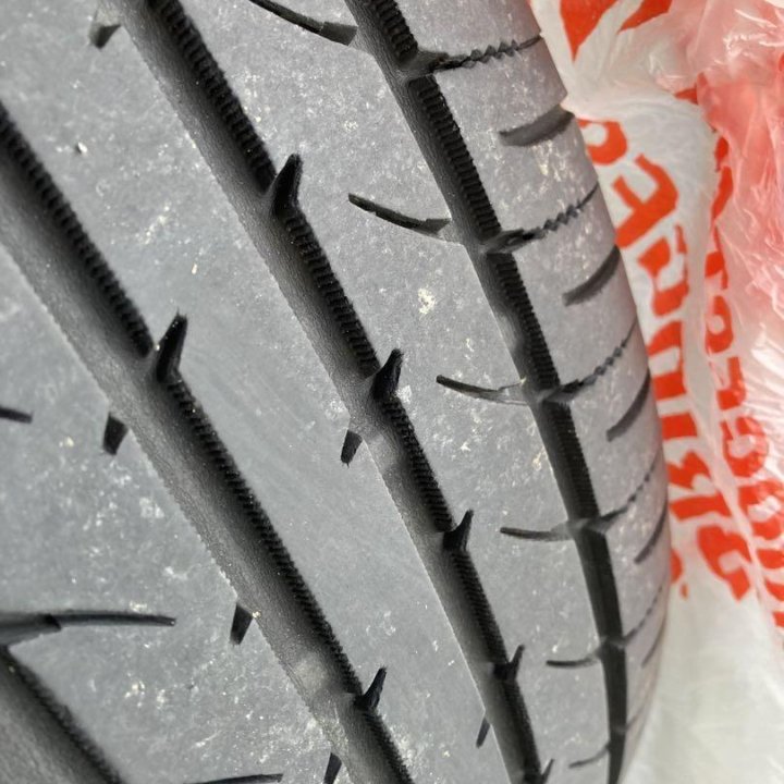 Шины Toyo NanoEnergy 3 Plus, размер 205/60 R16