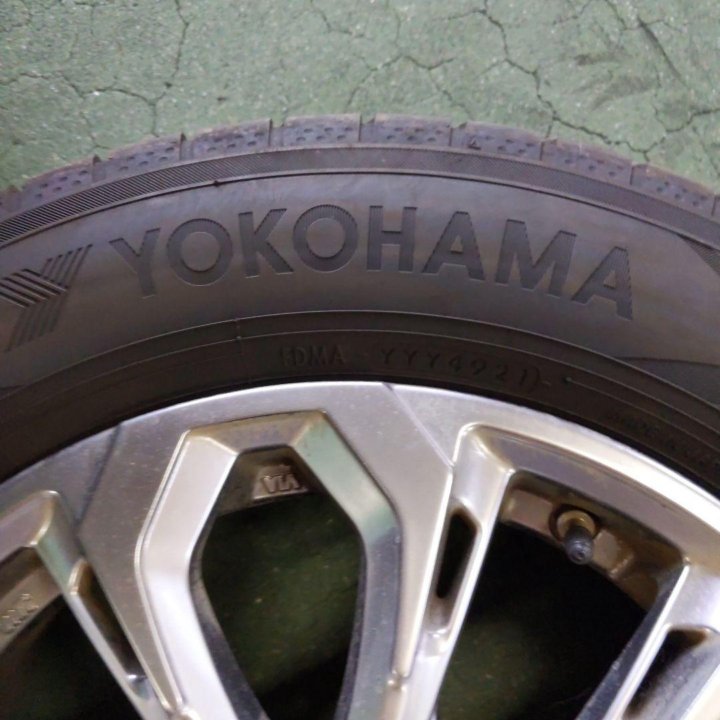 Шины Yokohama BluEarth-GT AE-51, размер 205/65 R16