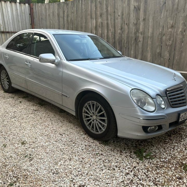 Mercedes-Benz E-Класс, 2008