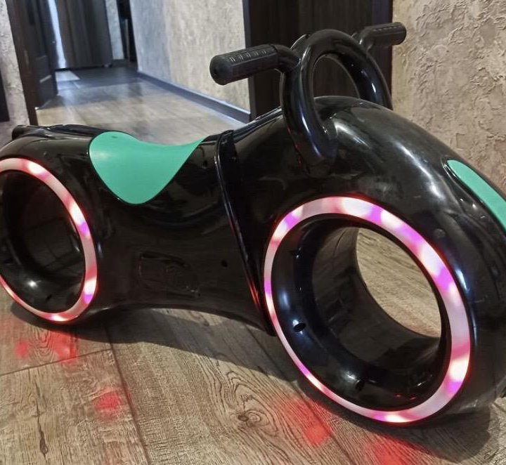 Беговел Tron Bike Star One Scooter