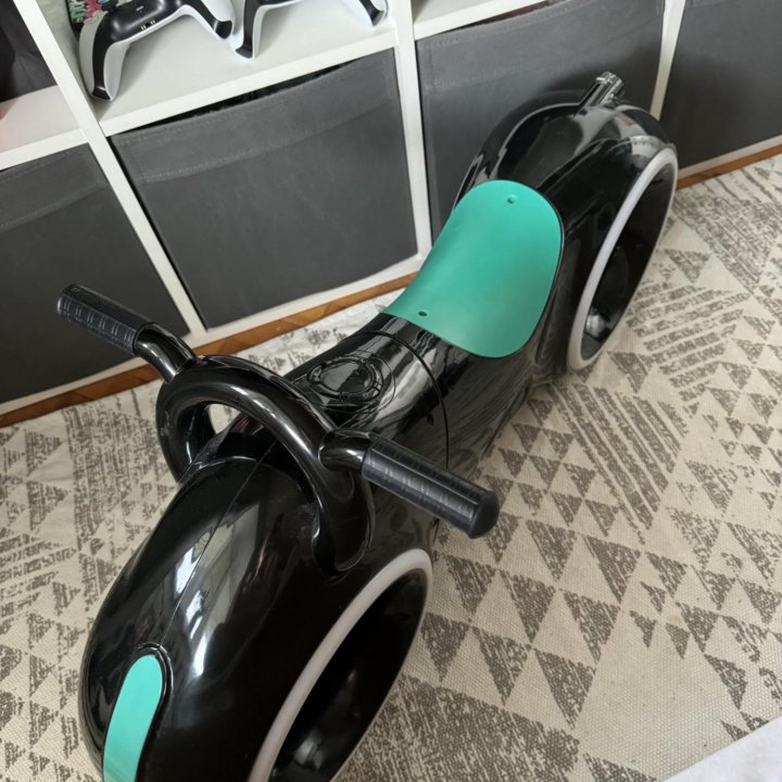 Беговел Tron Bike Star One Scooter