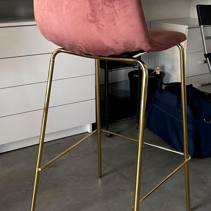 Барный стул