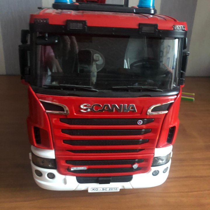 Пожарный автомобиль Scania 1:16 Германия