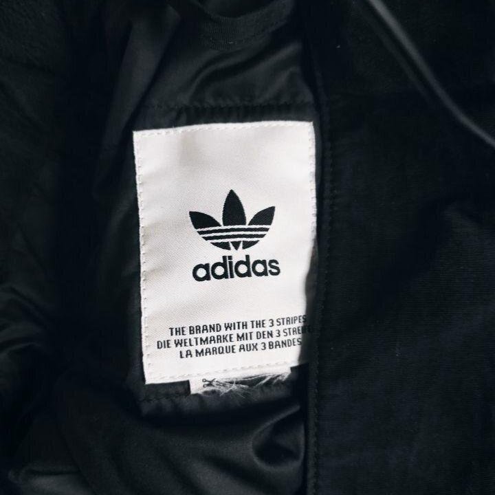 Парка adidas S Оригинал