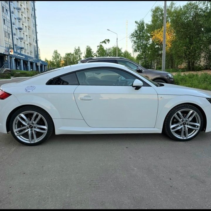 Audi TT, 2015