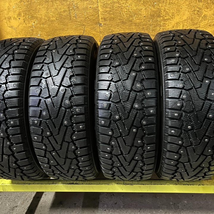 Новые Зимние шины Pirelli Ice Zero R16 2022г