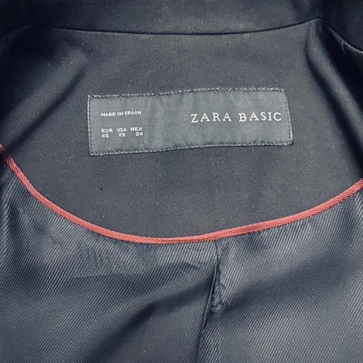 Пиджак женский ZARA р XS