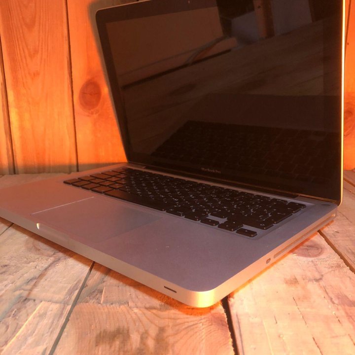 MacBook Pro 13-inch 2011