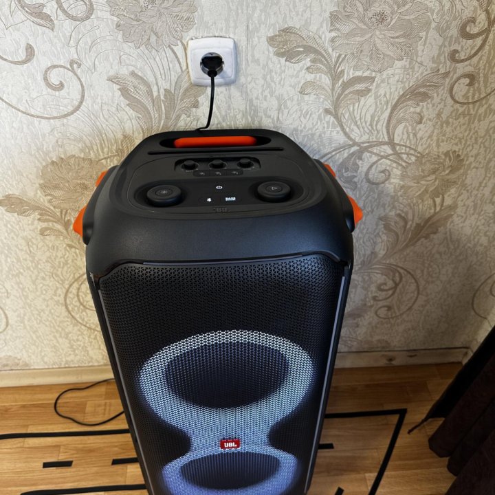 Колонка JBL PartyBox 710