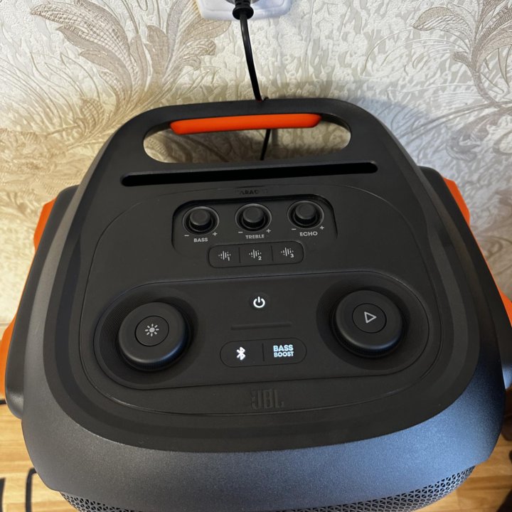 Колонка JBL PartyBox 710