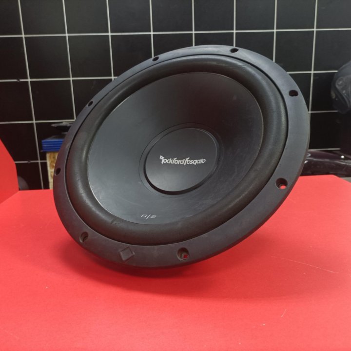 Автомобильный сабвуфер Rockford Fosgate R2D2-12