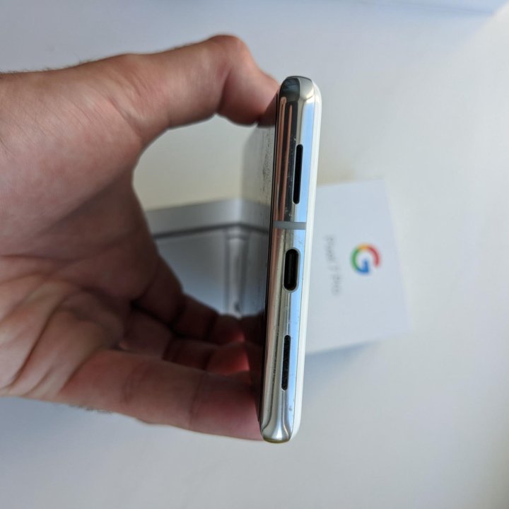 Google Pixel 7 pro( color snow) 12/256gb