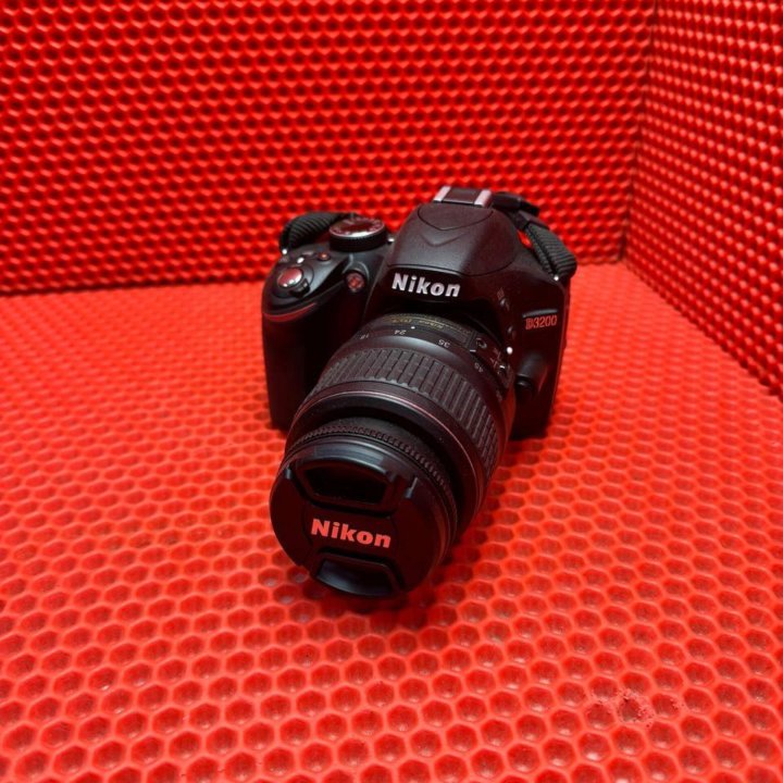 Зеркальный фотоаппарат Nikon D3200 (Фуг)